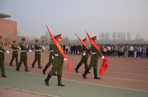 国旗护卫队入场.jpg