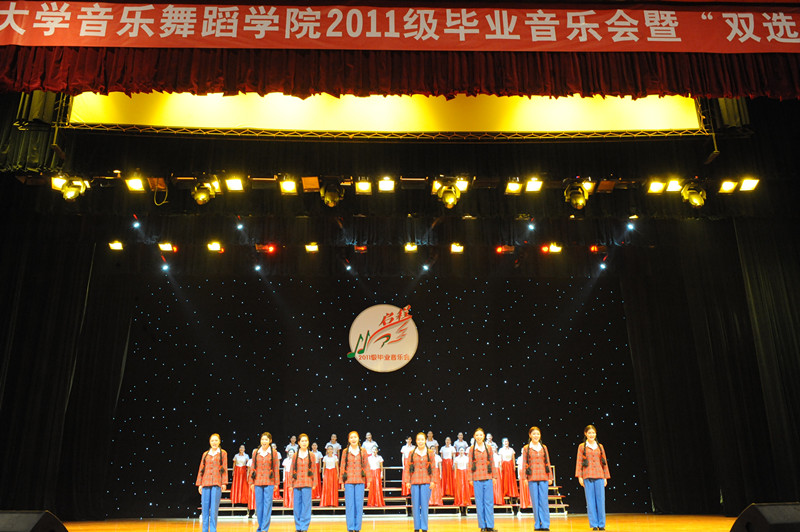 戏歌《朝阳沟》.jpg